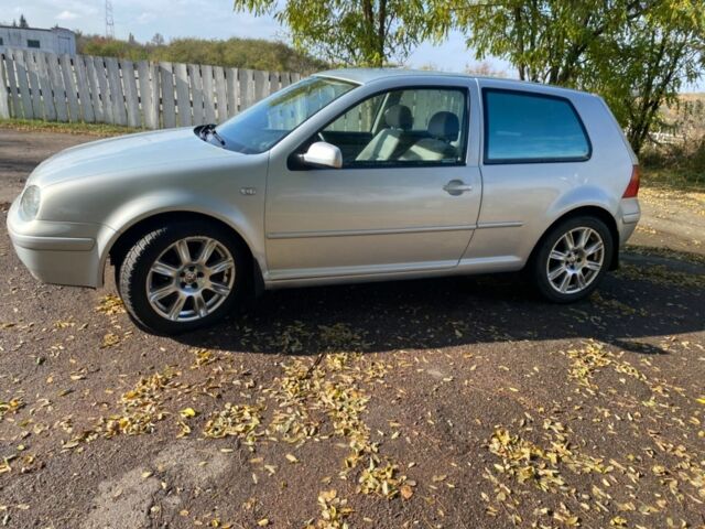 Серый Фольксваген Гольф, объемом двигателя 1.6 л и пробегом 200 тыс. км за 3100 $, фото 7 на Automoto.ua