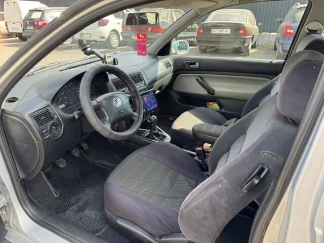 Серый Фольксваген Гольф, объемом двигателя 1.4 л и пробегом 248 тыс. км за 3300 $, фото 6 на Automoto.ua