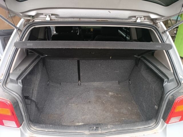 Серый Фольксваген Гольф, объемом двигателя 1.4 л и пробегом 255 тыс. км за 2800 $, фото 10 на Automoto.ua