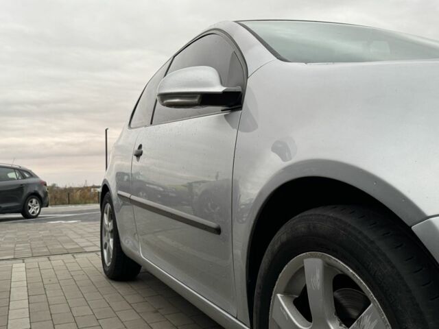 Серый Фольксваген Гольф, объемом двигателя 1.6 л и пробегом 210 тыс. км за 4150 $, фото 14 на Automoto.ua