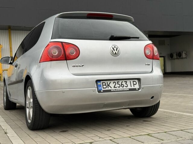 Серый Фольксваген Гольф, объемом двигателя 1.6 л и пробегом 210 тыс. км за 4150 $, фото 9 на Automoto.ua