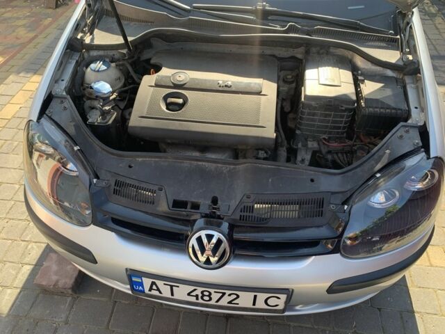 Серый Фольксваген Гольф, объемом двигателя 1.4 л и пробегом 200 тыс. км за 4000 $, фото 7 на Automoto.ua