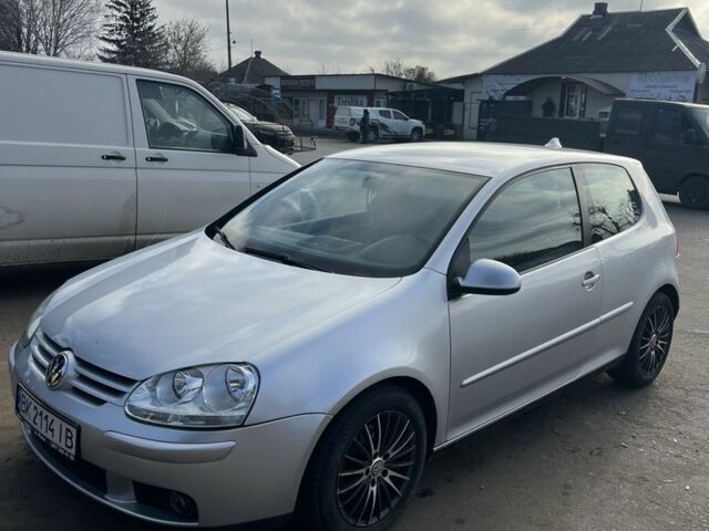 Серый Фольксваген Гольф, объемом двигателя 1.6 л и пробегом 219 тыс. км за 5200 $, фото 11 на Automoto.ua