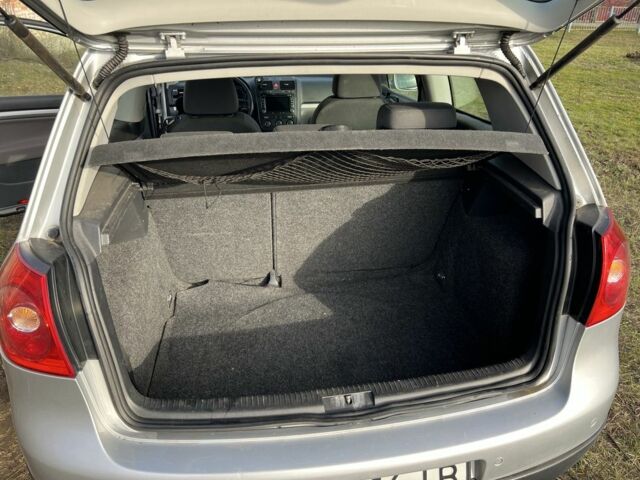 Серый Фольксваген Гольф, объемом двигателя 1.6 л и пробегом 219 тыс. км за 5200 $, фото 17 на Automoto.ua