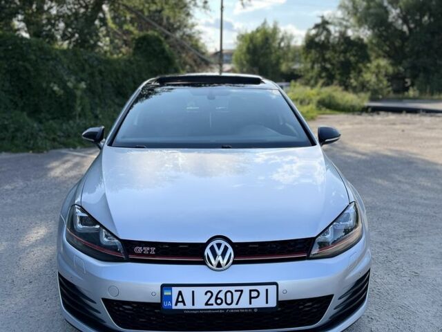 Серый Фольксваген Гольф, объемом двигателя 2 л и пробегом 140 тыс. км за 10000 $, фото 3 на Automoto.ua