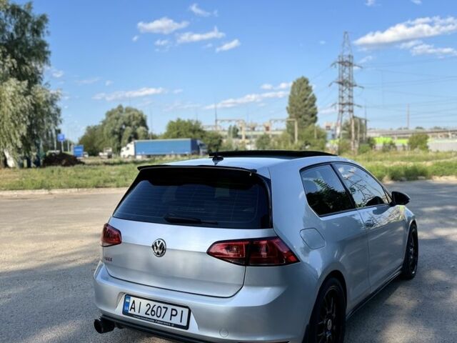Серый Фольксваген Гольф, объемом двигателя 2 л и пробегом 140 тыс. км за 10000 $, фото 9 на Automoto.ua