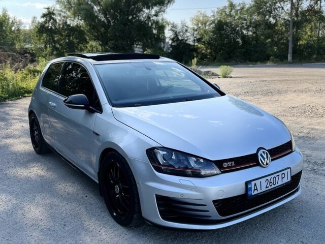 Серый Фольксваген Гольф, объемом двигателя 2 л и пробегом 140 тыс. км за 10000 $, фото 4 на Automoto.ua