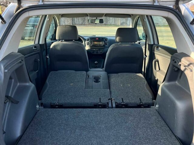 Сірий Фольксваген Гольф, об'ємом двигуна 1.6 л та пробігом 204 тис. км за 5700 $, фото 8 на Automoto.ua