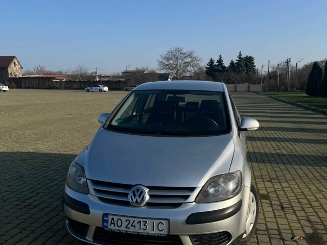 Сірий Фольксваген Гольф, об'ємом двигуна 1.6 л та пробігом 204 тис. км за 5700 $, фото 4 на Automoto.ua