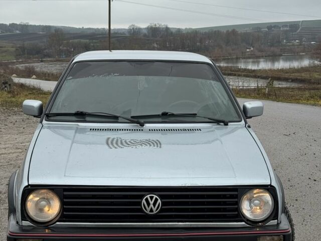 Серый Фольксваген Гольф, объемом двигателя 1.3 л и пробегом 200 тыс. км за 1000 $, фото 3 на Automoto.ua