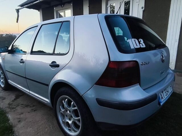 Серый Фольксваген Гольф, объемом двигателя 1.6 л и пробегом 260 тыс. км за 2100 $, фото 1 на Automoto.ua