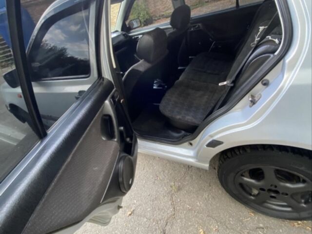 Серый Фольксваген Гольф, объемом двигателя 1.8 л и пробегом 350 тыс. км за 1499 $, фото 6 на Automoto.ua