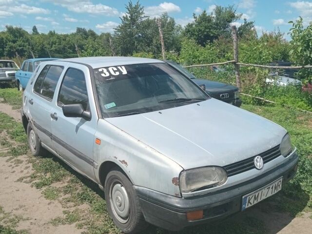 Серый Фольксваген Гольф, объемом двигателя 1.9 л и пробегом 182 тыс. км за 300 $, фото 3 на Automoto.ua