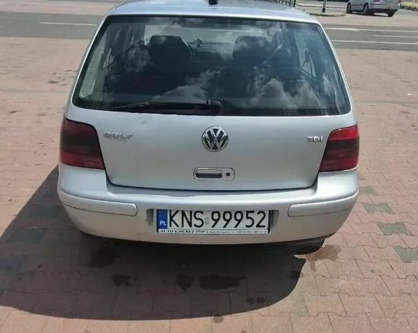 Серый Фольксваген Гольф, объемом двигателя 2 л и пробегом 180 тыс. км за 1200 $, фото 6 на Automoto.ua