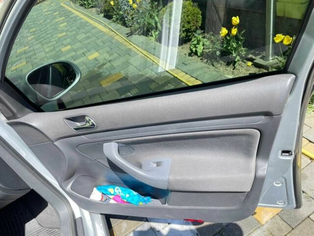 Серый Фольксваген Гольф, объемом двигателя 0 л и пробегом 300 тыс. км за 4600 $, фото 6 на Automoto.ua