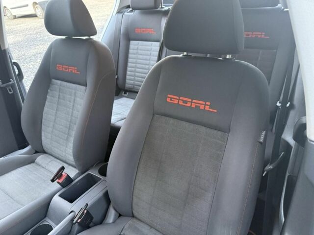 Сірий Фольксваген Гольф, об'ємом двигуна 1.9 л та пробігом 352 тис. км за 5400 $, фото 9 на Automoto.ua