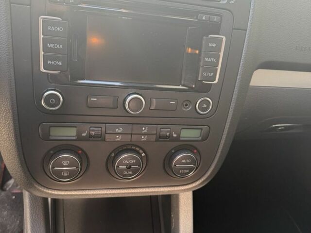 Сірий Фольксваген Гольф, об'ємом двигуна 1.9 л та пробігом 352 тис. км за 5400 $, фото 8 на Automoto.ua