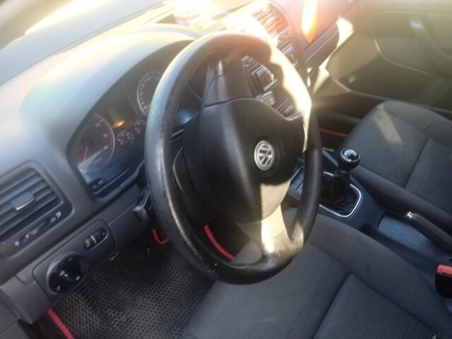 Сірий Фольксваген Гольф, об'ємом двигуна 1.6 л та пробігом 2 тис. км за 5200 $, фото 4 на Automoto.ua