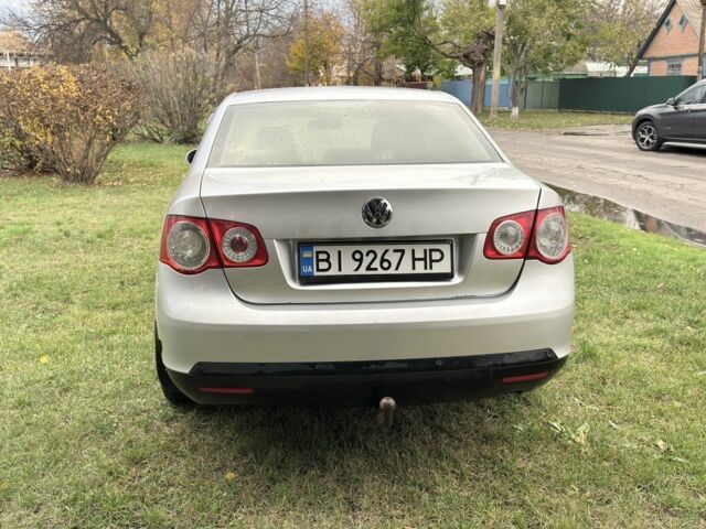 Серый Фольксваген Гольф, объемом двигателя 1.6 л и пробегом 326 тыс. км за 3999 $, фото 4 на Automoto.ua