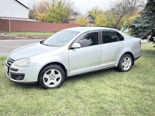 Серый Фольксваген Гольф, объемом двигателя 1.6 л и пробегом 326 тыс. км за 3999 $, фото 2 на Automoto.ua