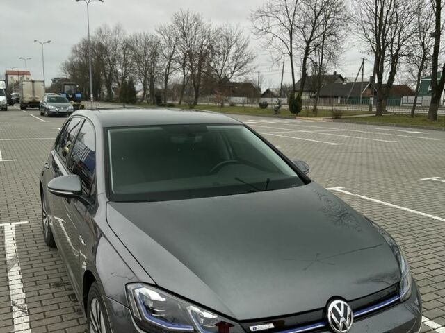 Серый Фольксваген Гольф, объемом двигателя 0 л и пробегом 128 тыс. км за 12300 $, фото 8 на Automoto.ua