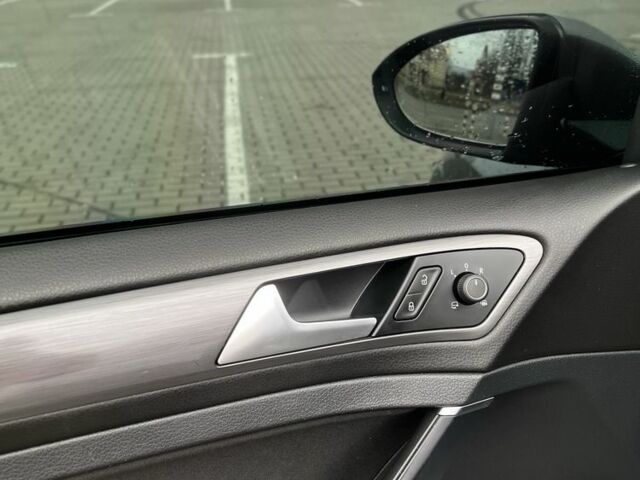 Серый Фольксваген Гольф, объемом двигателя 0 л и пробегом 128 тыс. км за 12300 $, фото 15 на Automoto.ua