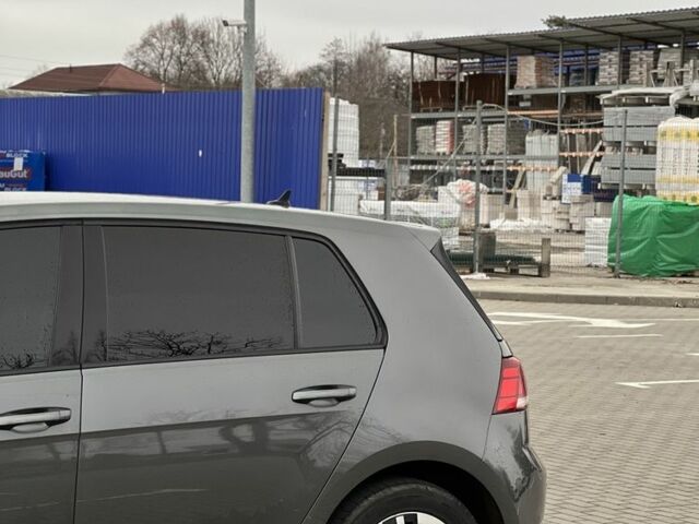 Серый Фольксваген Гольф, объемом двигателя 0 л и пробегом 128 тыс. км за 12300 $, фото 12 на Automoto.ua