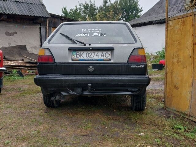 Серый Фольксваген Гольф, объемом двигателя 1 л и пробегом 2 тыс. км за 850 $, фото 1 на Automoto.ua