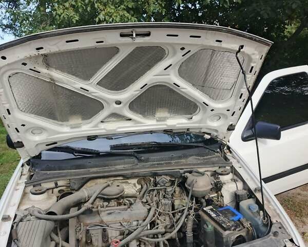 Серый Фольксваген Гольф, объемом двигателя 1.8 л и пробегом 217 тыс. км за 3300 $, фото 16 на Automoto.ua