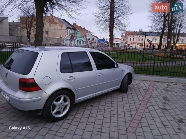 Серый Фольксваген Гольф, объемом двигателя 1.6 л и пробегом 280 тыс. км за 1500 $, фото 3 на Automoto.ua