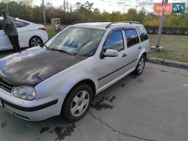 Серый Фольксваген Гольф, объемом двигателя 1.9 л и пробегом 503 тыс. км за 3750 $, фото 3 на Automoto.ua