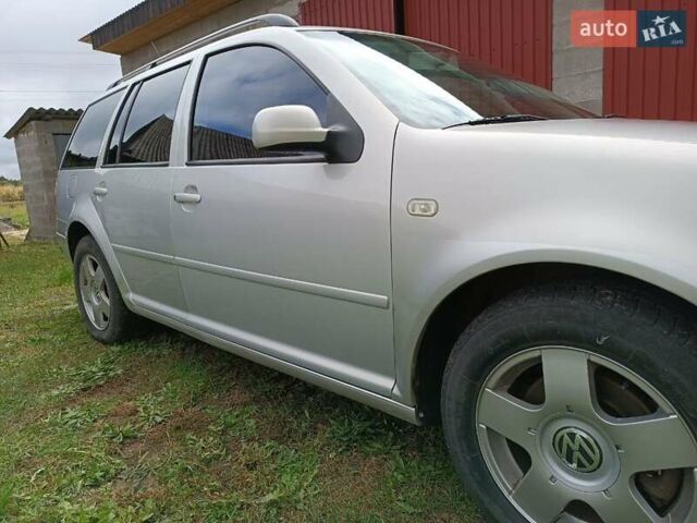Серый Фольксваген Гольф, объемом двигателя 1.6 л и пробегом 260 тыс. км за 4353 $, фото 2 на Automoto.ua
