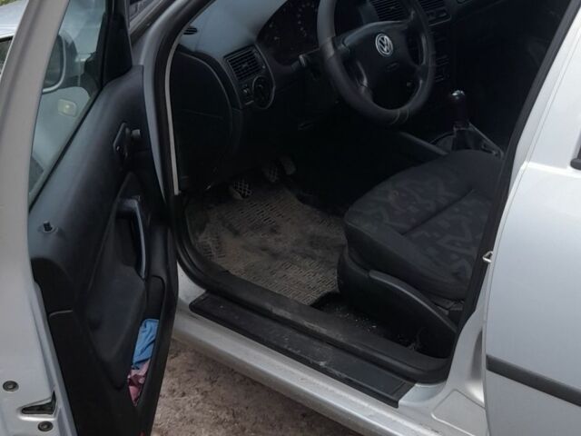 Сірий Фольксваген Гольф, об'ємом двигуна 0 л та пробігом 472 тис. км за 1700 $, фото 3 на Automoto.ua