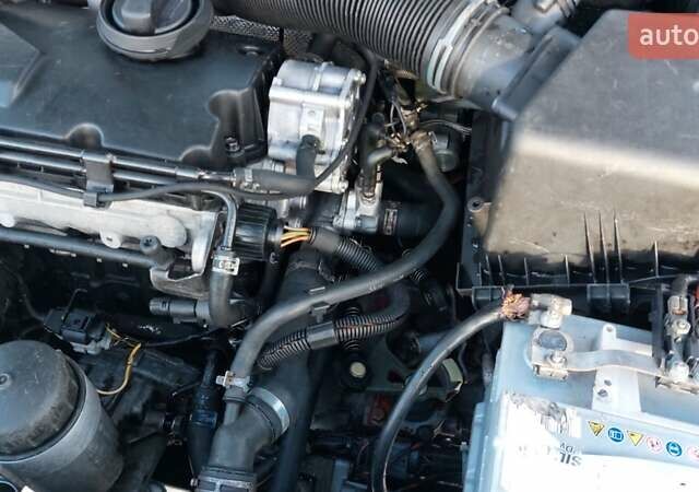 Сірий Фольксваген Гольф, об'ємом двигуна 1.9 л та пробігом 300 тис. км за 3995 $, фото 46 на Automoto.ua