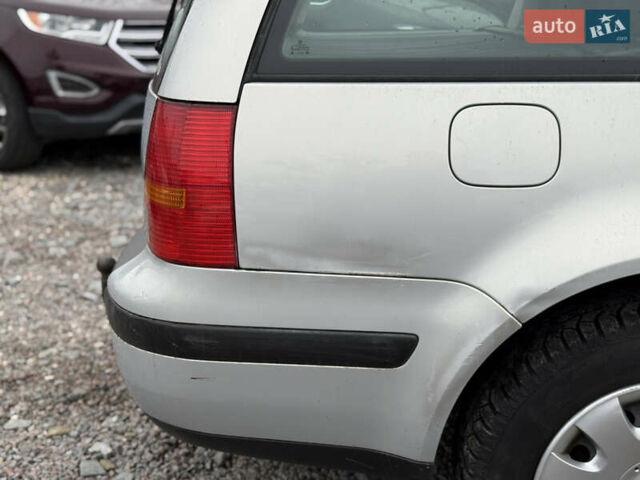 Серый Фольксваген Гольф, объемом двигателя 1.6 л и пробегом 236 тыс. км за 3750 $, фото 7 на Automoto.ua