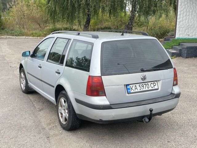 Серый Фольксваген Гольф, объемом двигателя 1.9 л и пробегом 300 тыс. км за 2850 $, фото 4 на Automoto.ua