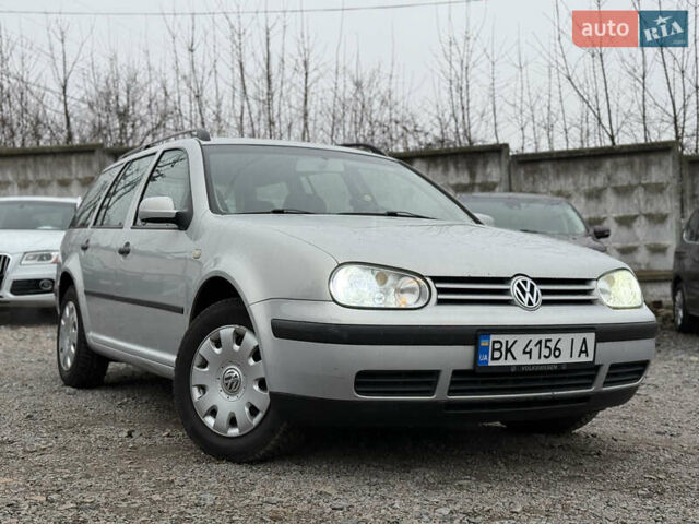 Серый Фольксваген Гольф, объемом двигателя 1.6 л и пробегом 236 тыс. км за 3750 $, фото 14 на Automoto.ua