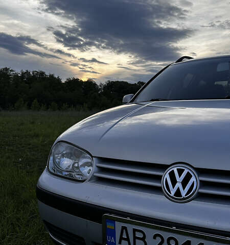 Серый Фольксваген Гольф, объемом двигателя 1.6 л и пробегом 261 тыс. км за 4100 $, фото 3 на Automoto.ua