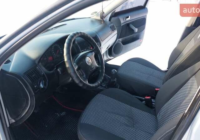 Сірий Фольксваген Гольф, об'ємом двигуна 1.9 л та пробігом 300 тис. км за 3995 $, фото 49 на Automoto.ua