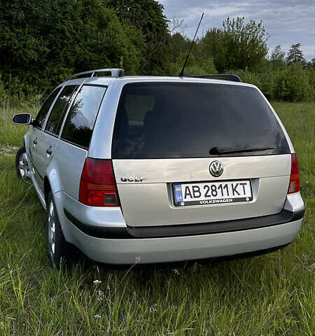 Серый Фольксваген Гольф, объемом двигателя 1.6 л и пробегом 261 тыс. км за 4100 $, фото 5 на Automoto.ua