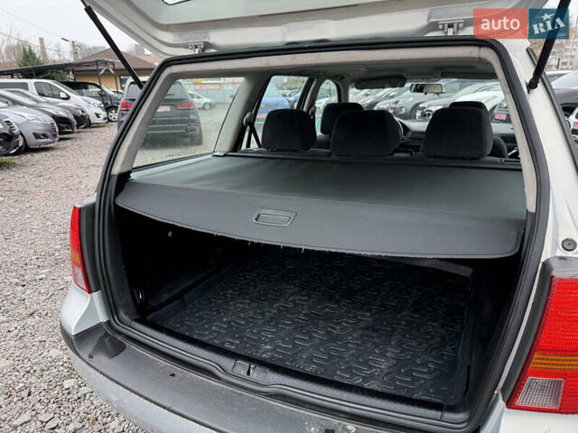 Серый Фольксваген Гольф, объемом двигателя 1.6 л и пробегом 236 тыс. км за 3750 $, фото 30 на Automoto.ua