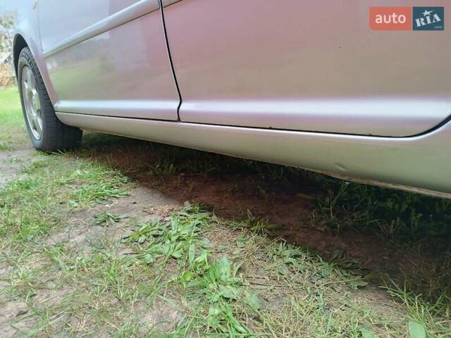 Серый Фольксваген Гольф, объемом двигателя 1.6 л и пробегом 260 тыс. км за 4353 $, фото 4 на Automoto.ua