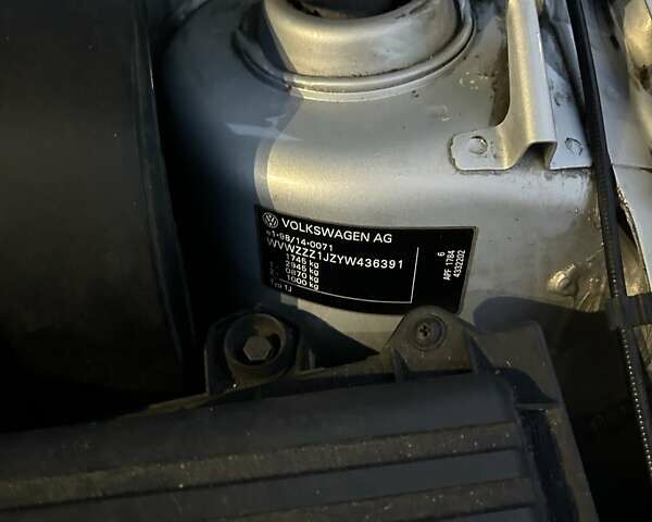 Сірий Фольксваген Гольф, об'ємом двигуна 1.6 л та пробігом 243 тис. км за 4500 $, фото 22 на Automoto.ua