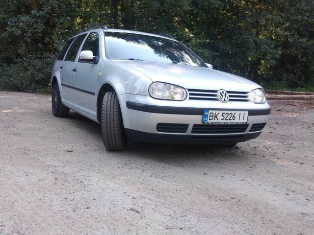 Сірий Фольксваген Гольф, об'ємом двигуна 1.6 л та пробігом 220 тис. км за 3600 $, фото 2 на Automoto.ua