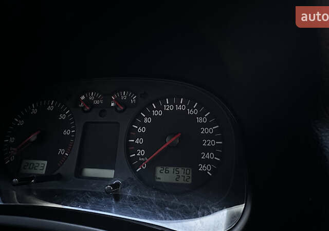 Серый Фольксваген Гольф, объемом двигателя 1.6 л и пробегом 261 тыс. км за 4100 $, фото 27 на Automoto.ua