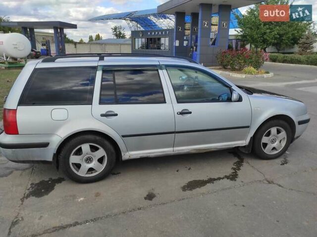 Серый Фольксваген Гольф, объемом двигателя 1.9 л и пробегом 503 тыс. км за 3750 $, фото 4 на Automoto.ua