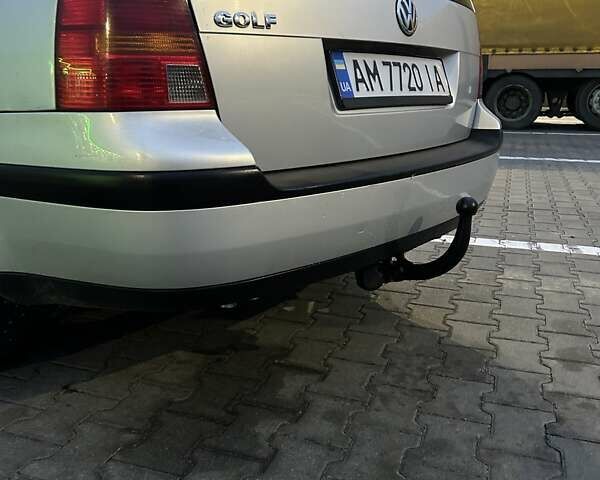 Сірий Фольксваген Гольф, об'ємом двигуна 1.6 л та пробігом 243 тис. км за 4500 $, фото 9 на Automoto.ua