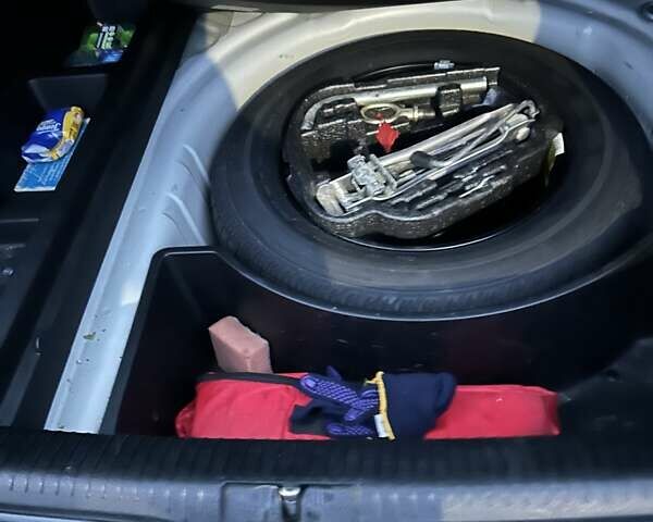 Сірий Фольксваген Гольф, об'ємом двигуна 1.6 л та пробігом 243 тис. км за 4500 $, фото 11 на Automoto.ua