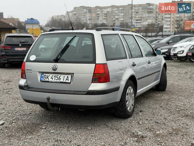 Серый Фольксваген Гольф, объемом двигателя 1.6 л и пробегом 236 тыс. км за 3750 $, фото 8 на Automoto.ua