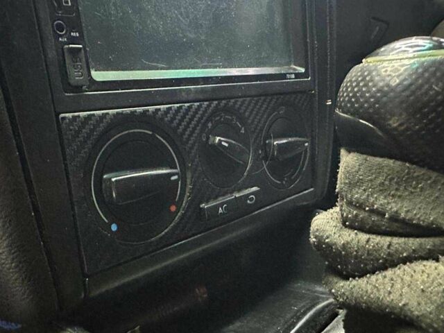 Фольксваген Гольф 1999 в Черновцах на Automoto.ua Серый Фольксваген Гольф, объемом двигателя 1.6 л и пробегом 363 тыс. км за 4000 $, фото 13 на Automoto.ua